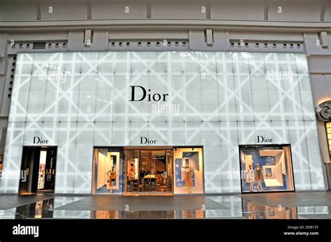 dior boutique taiwan.